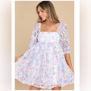 Storia Dress 🌹 Pastel Floral 3-D size small